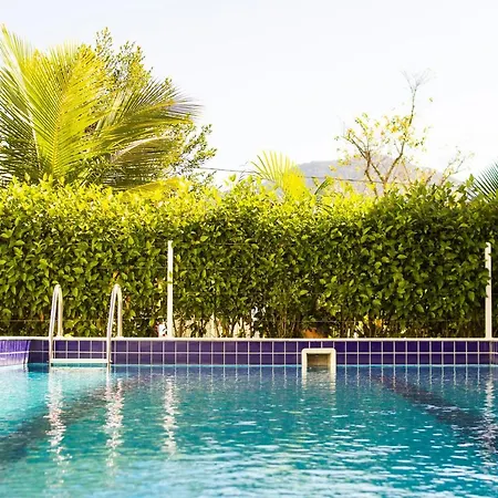 Chales Mallumar Ubatuba Exterior photo